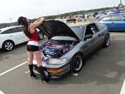 otevřela kapotu%3A%29.jpg